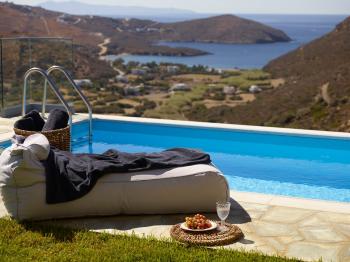 Heliades Villas Suite with private pool, Andro (foto 2)