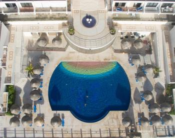 Oceanfront white sand beach condo for families, Cancún (Foto 3)