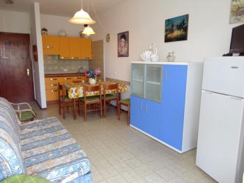 Cozy flat with balcony, Caorle (foto 2)