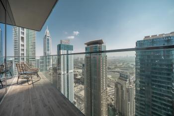 Luton Vacation Homes - Luxury & High floor 2BR , Jumeirah Living Marina Gate 3 - 48AB07, Dubai (photo 4)