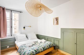 AMOUR - Appartement chaleureux et moderne dans le cœur historique de Rennes, Rennes (Foto 3)