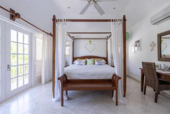 Shimmers, stunning, stylish West Coast Villa, Saint Peter (fotografie 2)