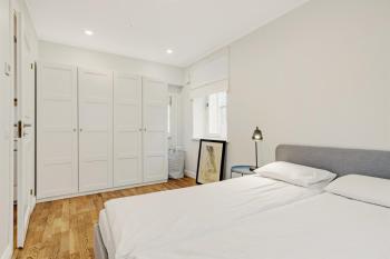 Charming 1BR in Superb Location, Free Parking & Wi-Fi, Таллин (фото 2)