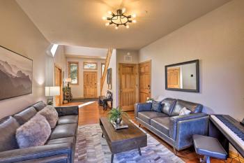 Cabin with Game Room and Mtn Views in Silverthorne!, Silverthorne (photo 5)