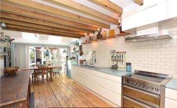 Stylish 3 bed house with parking in Bermondsey, SE1, Londýn (fotografie 2)