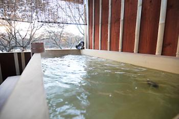 隠れや古民家の宿 えんや 天然温泉露天風呂付きの貸別荘, Nasu (foto 4)