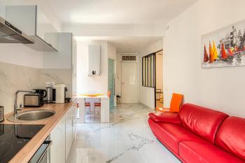 SUITE STALINGRAD, Nice (fotografie 2)
