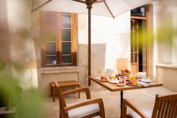 L'Hôtel, Beaune (foto 4)