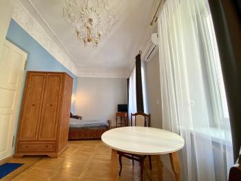 Ermitage Apt, Апартаменти в Центрі Дніпра, Dnipro (foto 3)