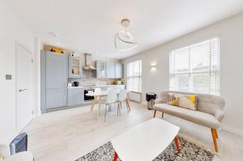 Stylish 2bed2bath flat 4min from tube station, Londýn (fotografie 3)