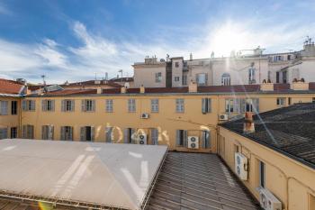 1 Bdr Downtown near Place Massena, Nice (fotografie 5)
