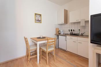 FullHouse - Chemnitz - S35 Little Sun - Elevator, Chemnitz (photo 4)