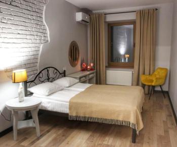 Гетьманські палати , Старе місто, 2 спальні, балкон-тераса , 85 м кв, Kamenec Podolský (fotografie 4)