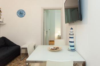 Lovely 2 bedroom apt in Metaxourgio Center, Atény (fotografie 5)