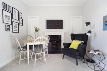 The Apartment, Bath, Bath (photo 5)