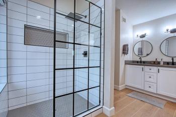 ESTRELLA - Renovated with PATIO, BBQ, POOL & SPA, Chandler (photo 4)