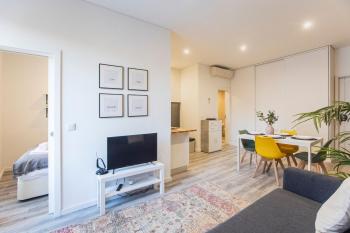 Seaside 1BR Flat w/ AC in Matosinhos by LovelyStay, Matosinhos (fotografie 5)