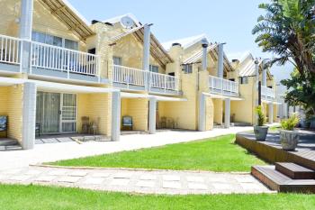 Beach Cabanas, Jeffreys Bay (foto 2)