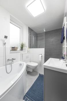 Exklusive (OG) Neubau-Ferienwohnung mit Fernsicht, Constance (photo 5)
