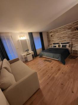 Eden By the Mountain, Bran (photo 5)