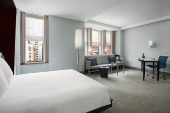 Royalton New York, New York (photo 3)