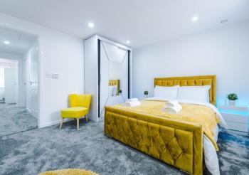 LUXURY 3 BEDROOM HOUSE Close to Manchester Center, Manchester (zdjęcie 4)