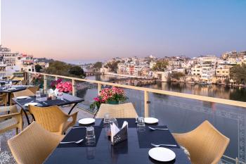 Sarovar - Lake Facing Boutique Hotel On Lake Pichola, Udaipur (photo 5)