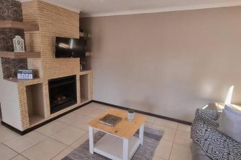 Spacious Cottage, Mount Road (фото 4)