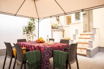 Lugar especial, gran patio, junto al ayuntamiento, Bilbao (foto 2)