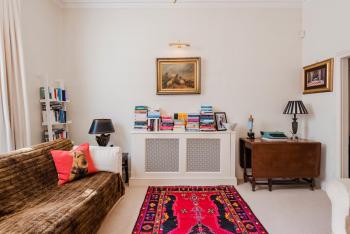 Classy and spacious one bedroom flat in amazing location, London (photo 4)