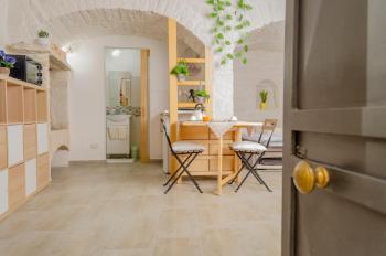 Maison Pulli B&B - Cozy Stay near Bari & Sea, Terlizzi (foto 3)