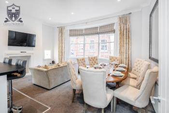 Castle Properties: The Sovereign 5 Bed Town House, Windsor (Foto 4)