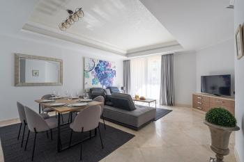 HiGuests - Luxurious 1BR in Palms with Private Beach Access, Dubaj (fotografie 2)