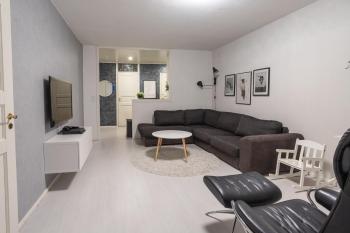 Modern design w/balcony, free parking,WiFi & A/C, Lappeenranta (fotografie 4)