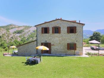 Apartment in Marche with Pool Access, Apecchio (photo 4)