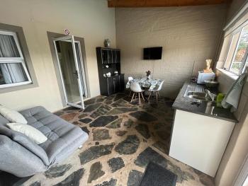 Koi Inn, Hartbeespoort (foto 3)