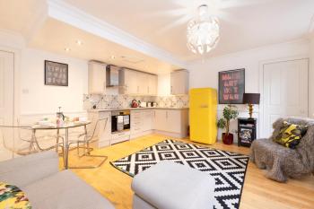 JOIVY Charming Home with Patio Nearby the Castle, Edimburgo (foto 3)