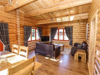 Pine Lodge, Окем (фото 4)