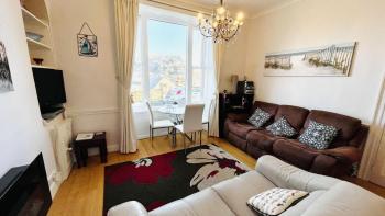2 Dartview - Close to the Water, River Views, Ground Floor Access, Dartmouth (photo 5)