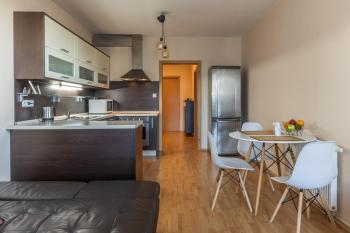 Alley apartment with free parking, Bratislava (Foto 3)