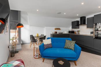 The Scouse House - Unique Stay - Church Conversion, Liverpool (photo 5)