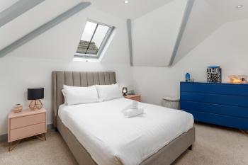 The Scouse House - Unique Stay - Church Conversion, Liverpool (photo 3)