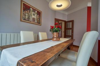 Apartamento BIO Exclusivo con mirador en Bilbao y aparcamiento público gratuito, Bilbao (Foto 5)