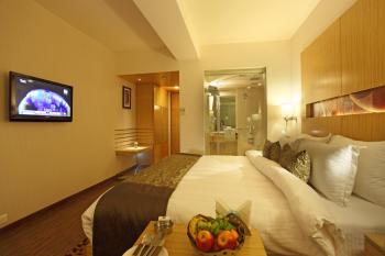 Comfort Inn Legacy, Rajkot (photo 3)