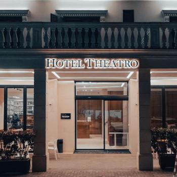 Hotel Theatro- City Center, Tirana (foto 2)
