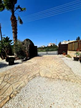 Villa Anastasia - Stunning Sea View, Cheerful 2 Bedroom Villa, Peyia (foto 5)