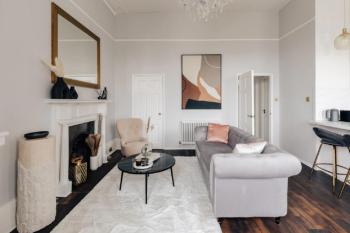 The Portland Apartment - Georgian Building with parking, Bath (photo 3)
