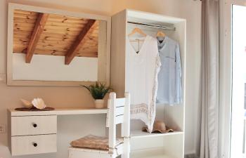 Bright Loft at Regina Apartments, Alikanas (fotografie 5)