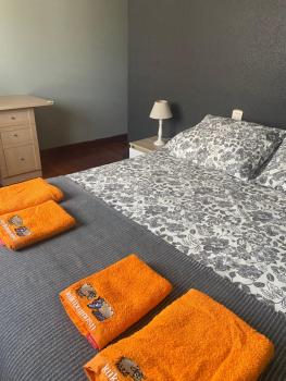Amezola 2- Habitación con baño exterior de uso privado en casa compartida, Bilbao (fotografie 2)