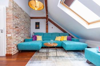 Beautiful and Romantic Penthouse with Two Terraces, Bratislava (fotografie 2)